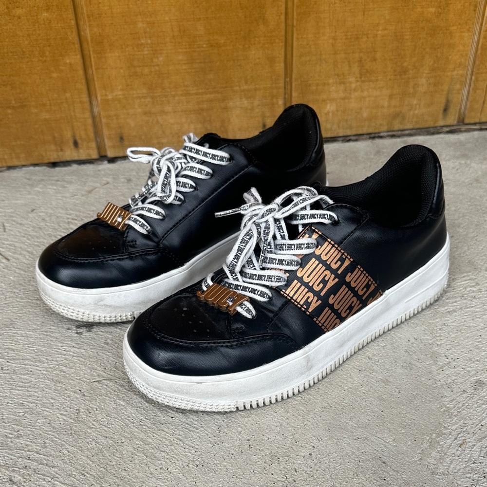 Juicy Couture Black and White Sneakers with Gold Accents